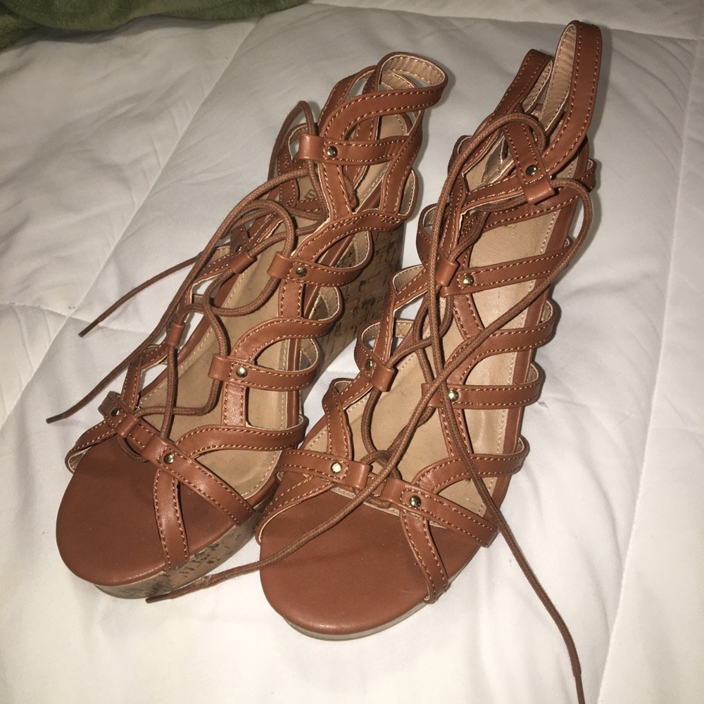 Lace Up wedges